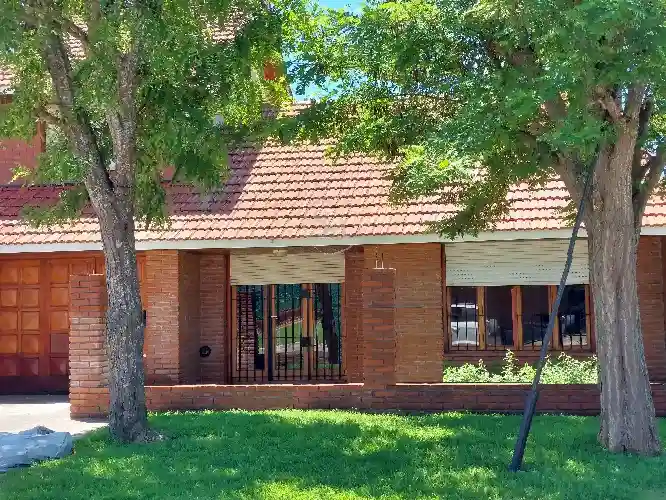 SANCHEZ MARSICO PROPIEDADES - CASA-CHALET